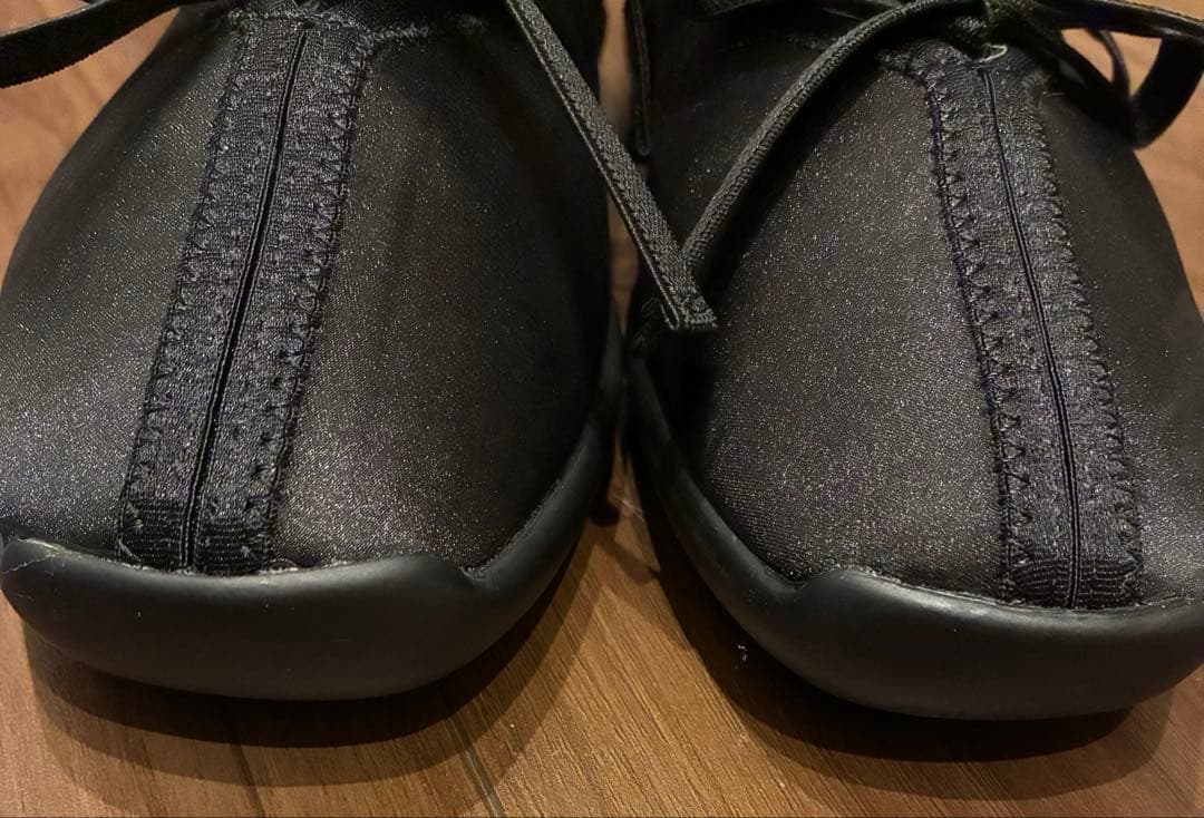 値下げ中！美品　ルタロンWリボンブラック フラットシューズ