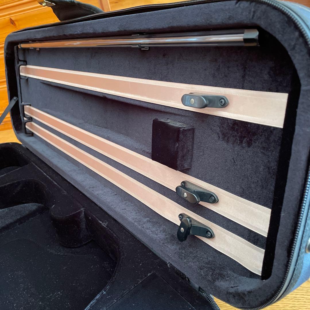 4/4ヴァイオリンケース　黒　スーパーライト