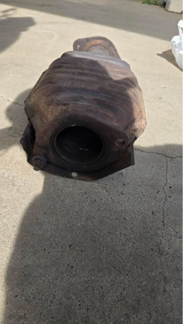 RB25DET 純正触媒 ローレルc35 er34 4ドア