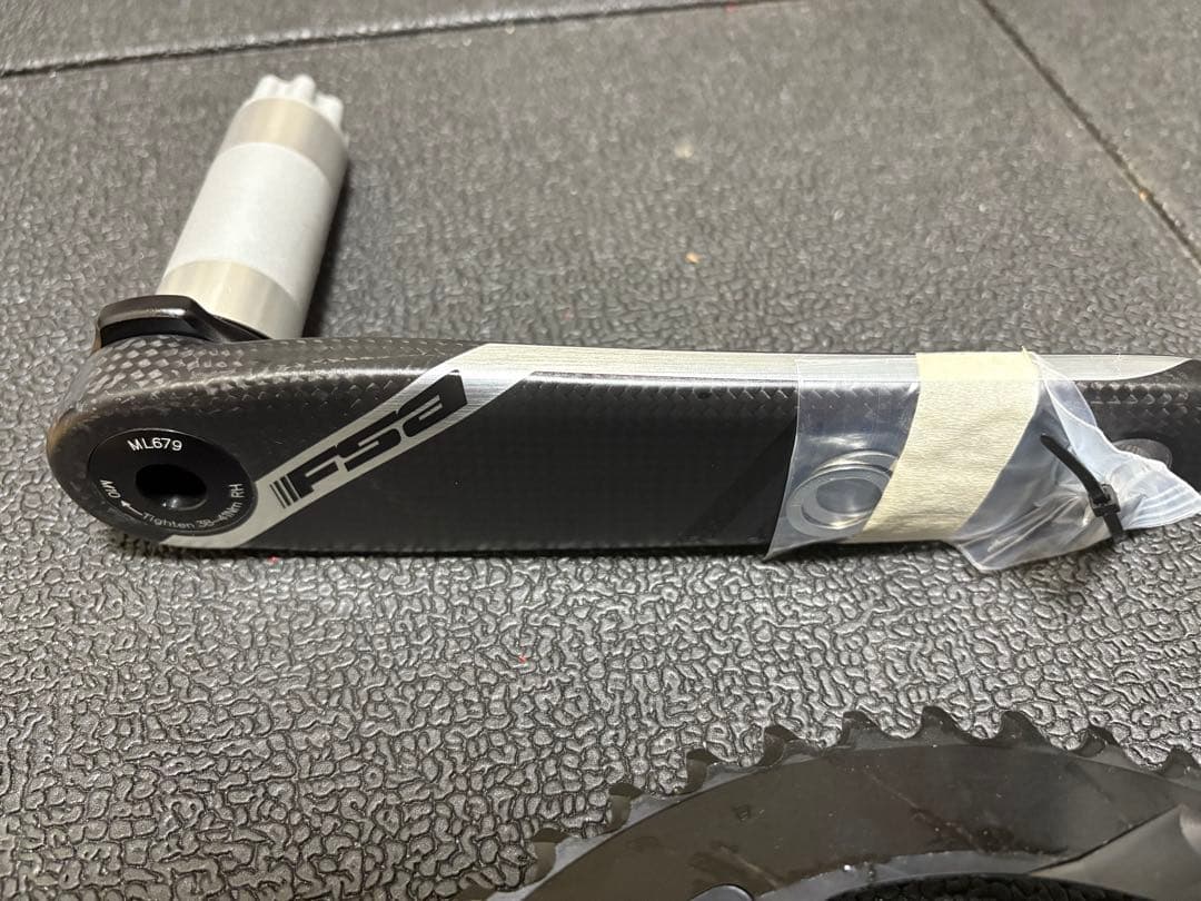 FSA パワーメーター　カーボンクランクPOWERBOX セラミックBB付き