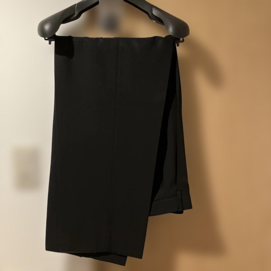 美品　限定セール　Giorgio Armani ブラックスーツ上下