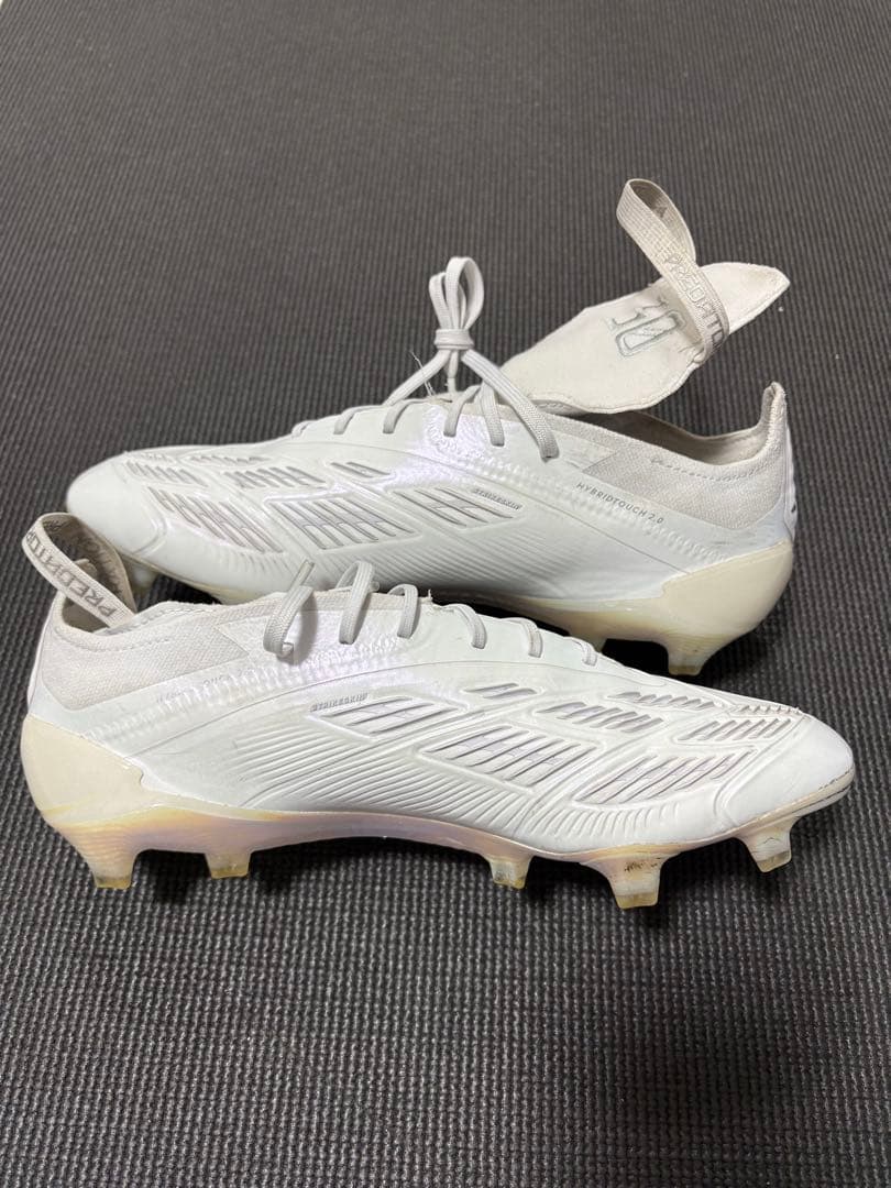 アディダスプレデターエリートFT FG 26cm