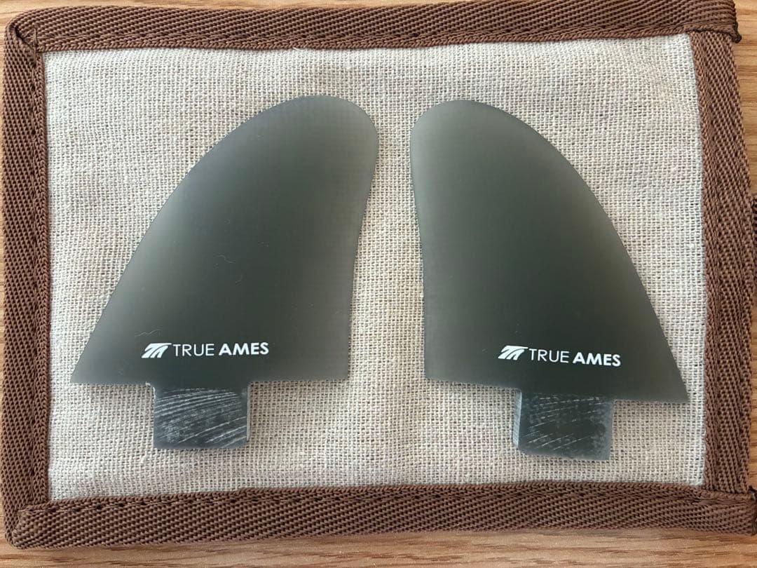 TRUE AMES Side Bite 2.6インチ 未使用品