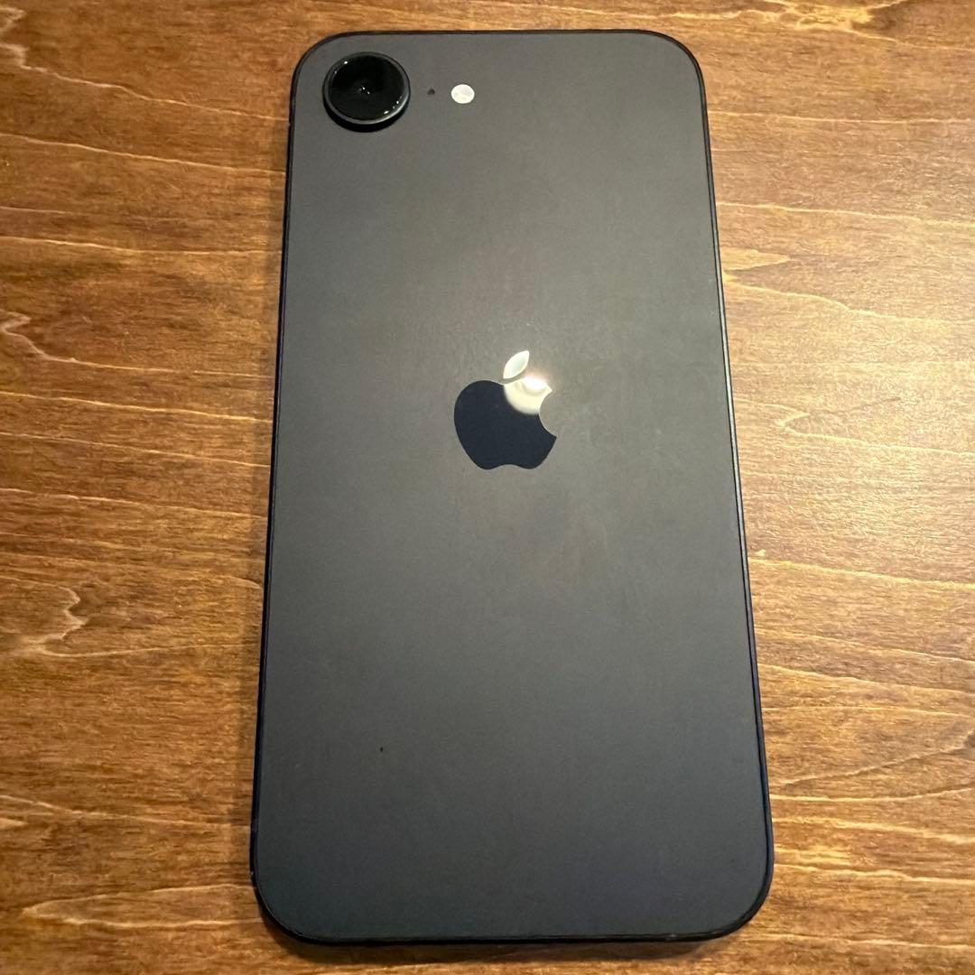 iPhone16e 128g ブラック　バッテリー99% 24時間以内発送