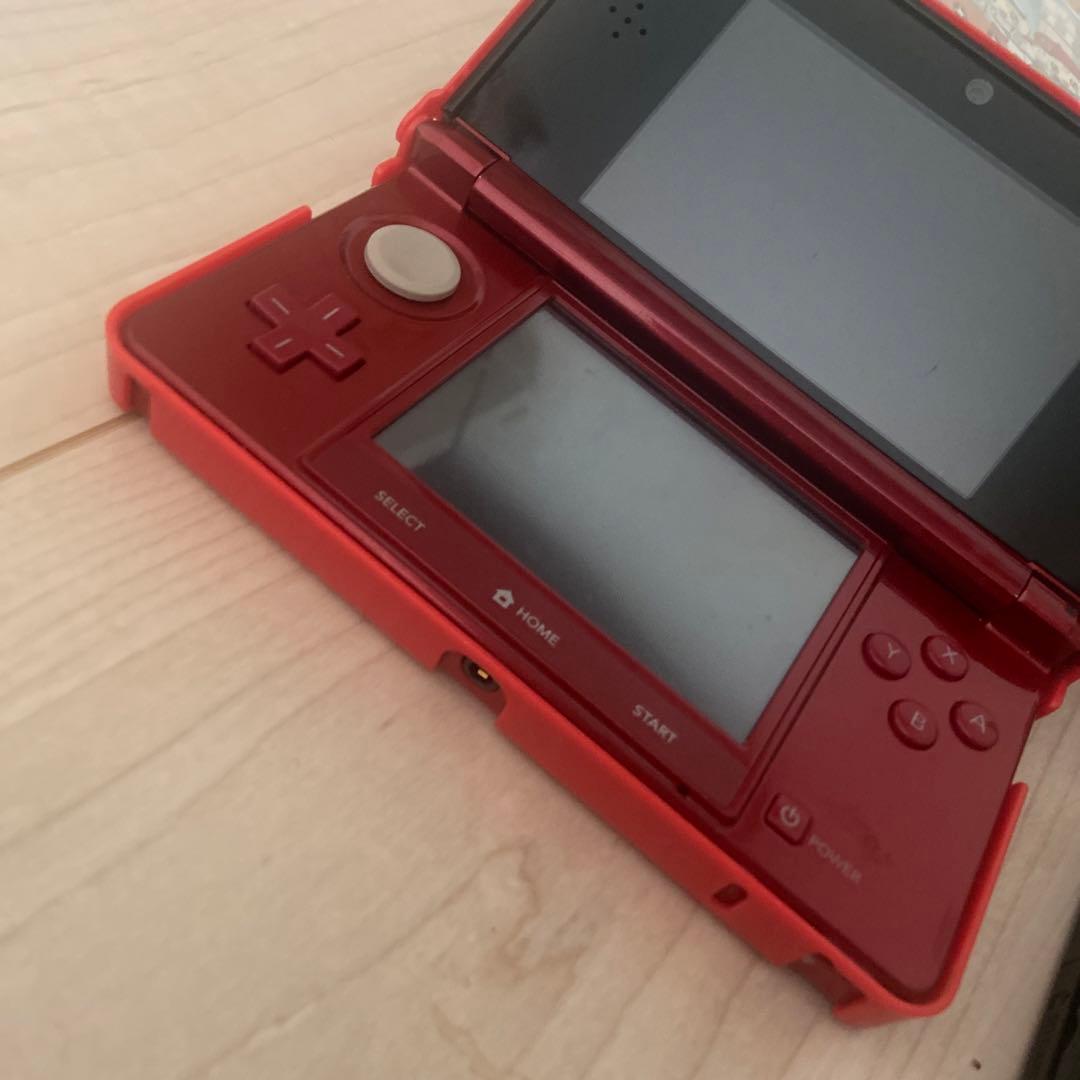 【最終値下げ】ニンテンドー3DS本体（赤・黒）とゲームソフトセット（充電器有）
