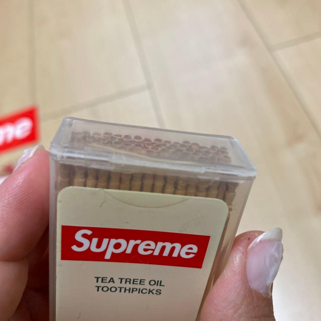 supreme ノベルティ5点セットとボックスロゴステッカー1枚