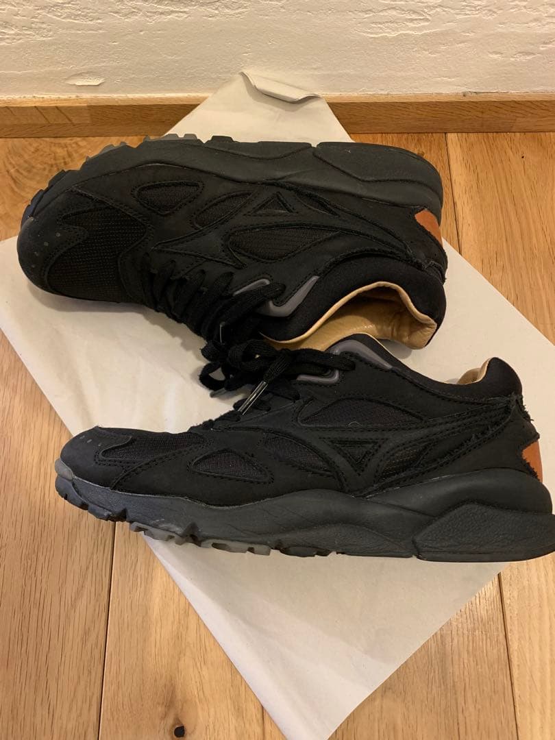 イルビゾンテ × ミズノ スカイメダル スニーカー 24.0 レア 限定