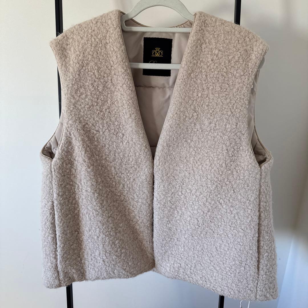 Drawer ドゥロワー　ノーカラー ベスト