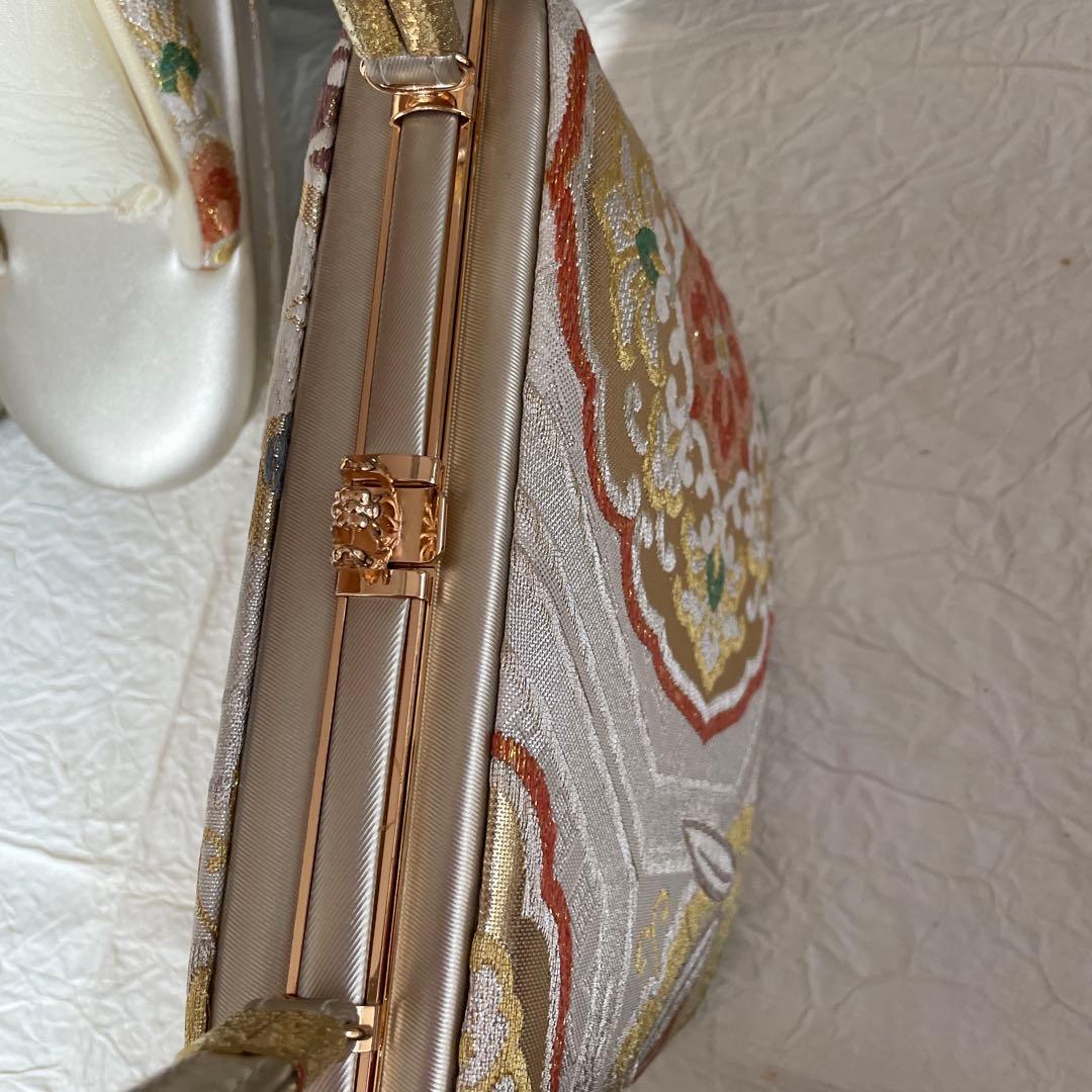 ぴよこ豆です。 バックと草履のセット　未使用品です。