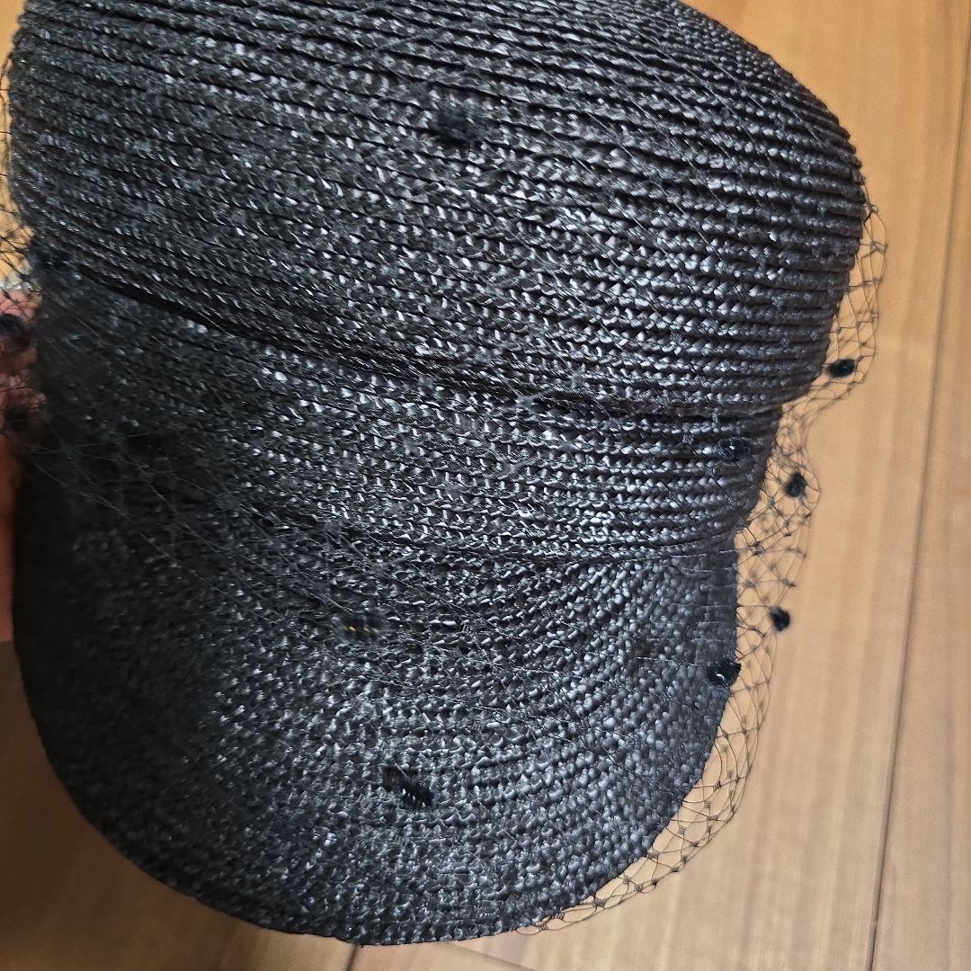 カシラ　ネット付きブラックキャスケット