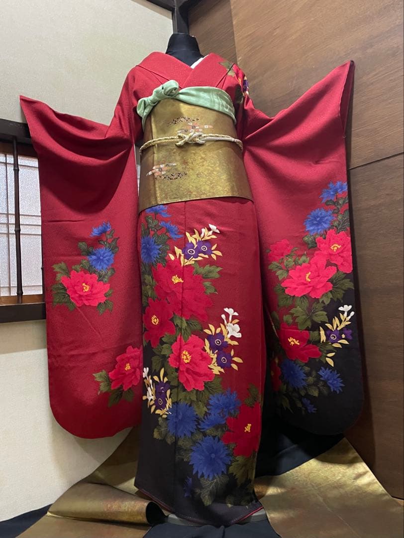 振袖フルセット6点サイズS〜M草花文　暈し染め　金彩　正絹