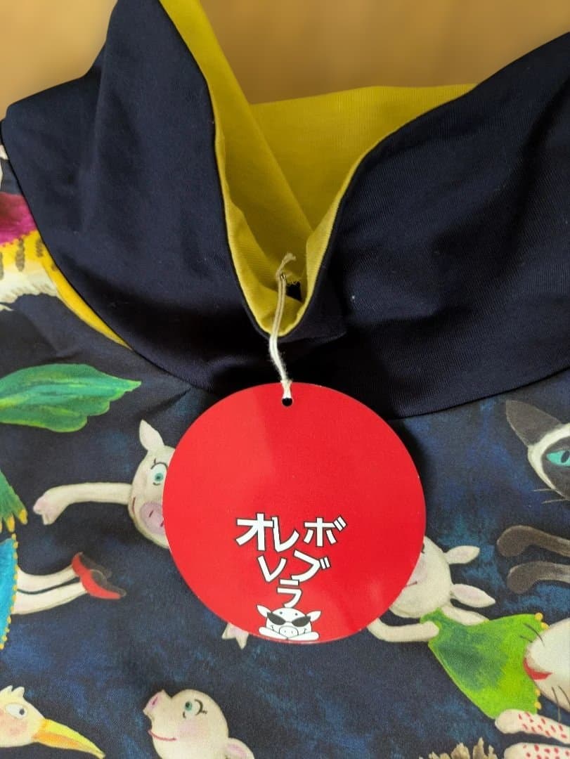 99mamaです。オレボレブラ♥️ぶたさんカラフル動物プリントネイビー