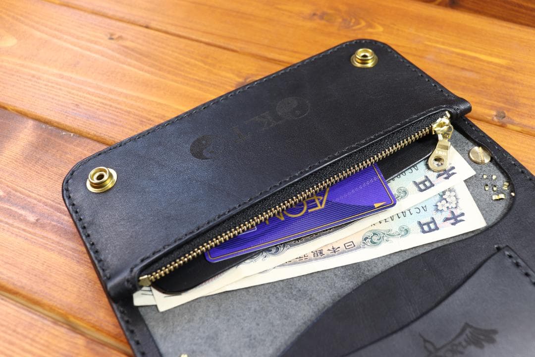 ☆フラワー　スタッズロングウォレット　☆