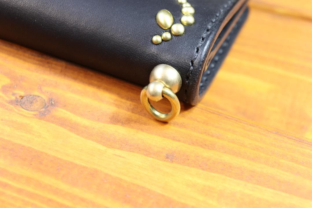 ☆フラワー　スタッズロングウォレット　☆