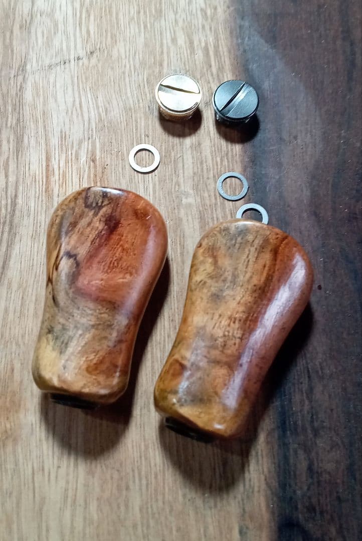 花梨ノブ　シマノ　ダイワ　ハンドルノブ　リールノブ　ベイト　フィネス