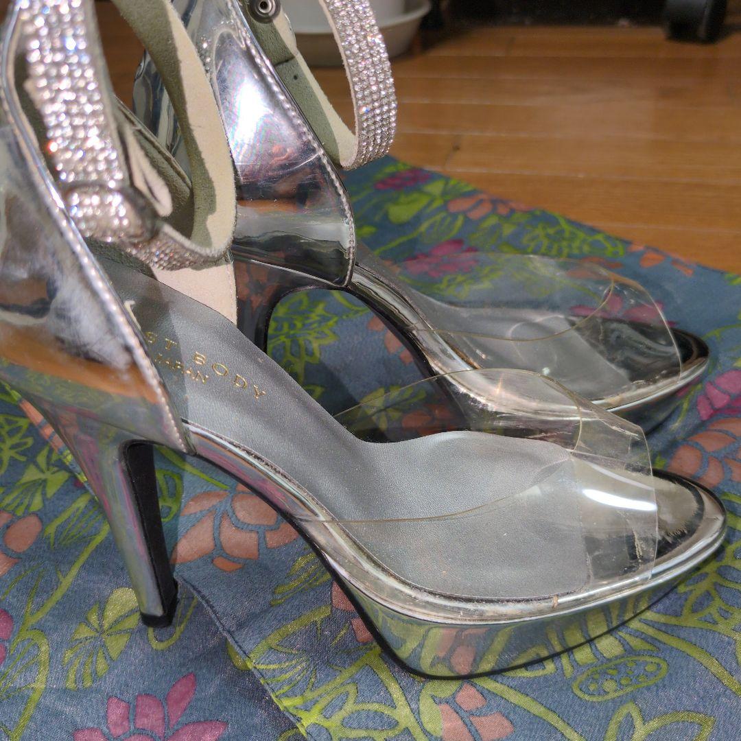 公式BEST BODY シルバー ハイヒール 24サイズ