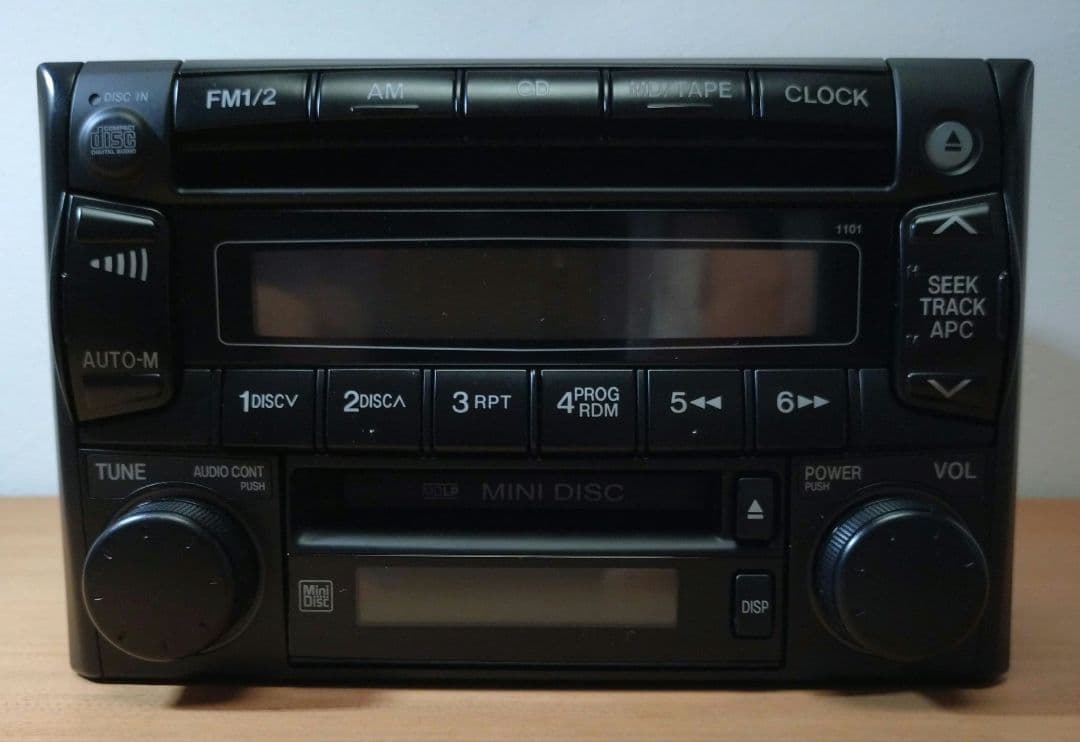 【美品・動作確認済】RX-7 FD3S 6型 スピリットR 純正オーディオ