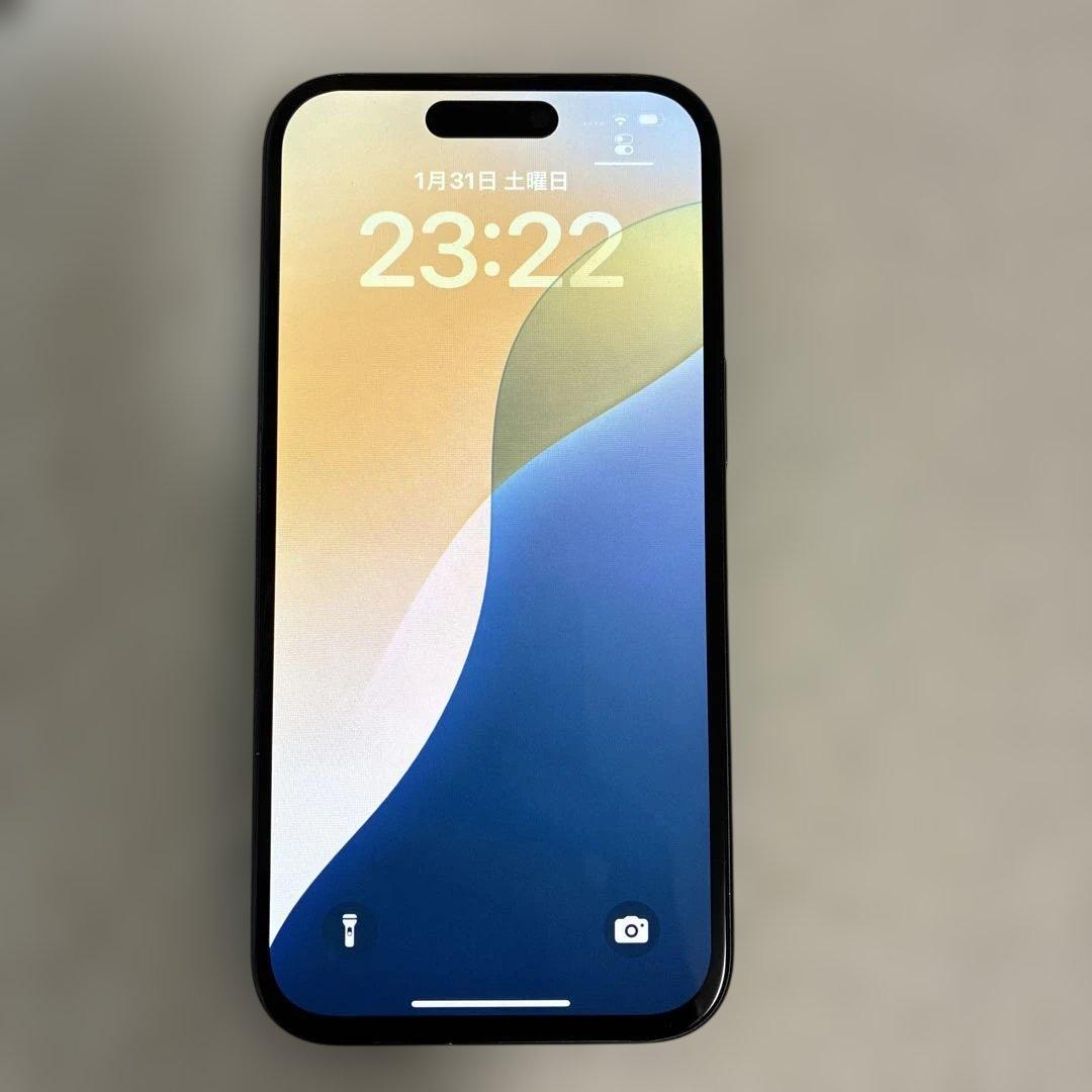 iPhone15 ブラック256GB
