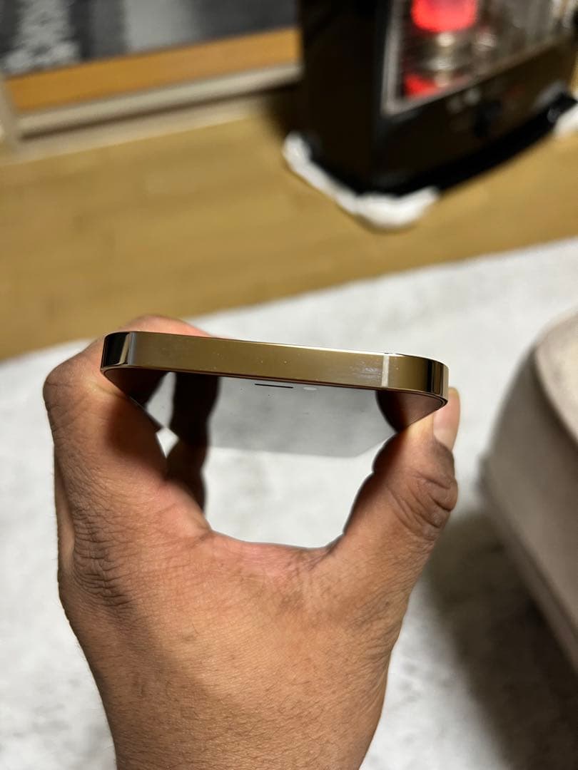 Apple iPhone 12 Pro シルバー 本体