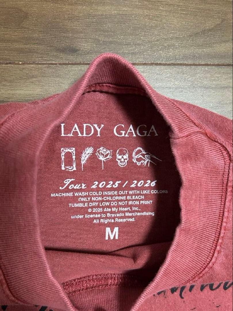 レディーガガ　ツアーTシャツ Mサイズ