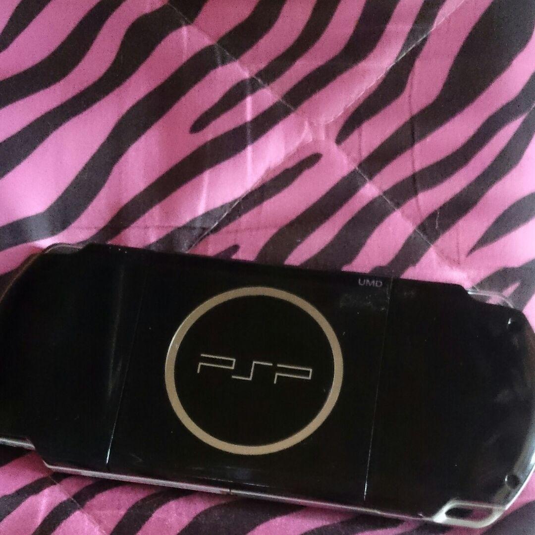 PlayStation®Vita（PCH-3000シリーズ） Wi-Fiモデル…