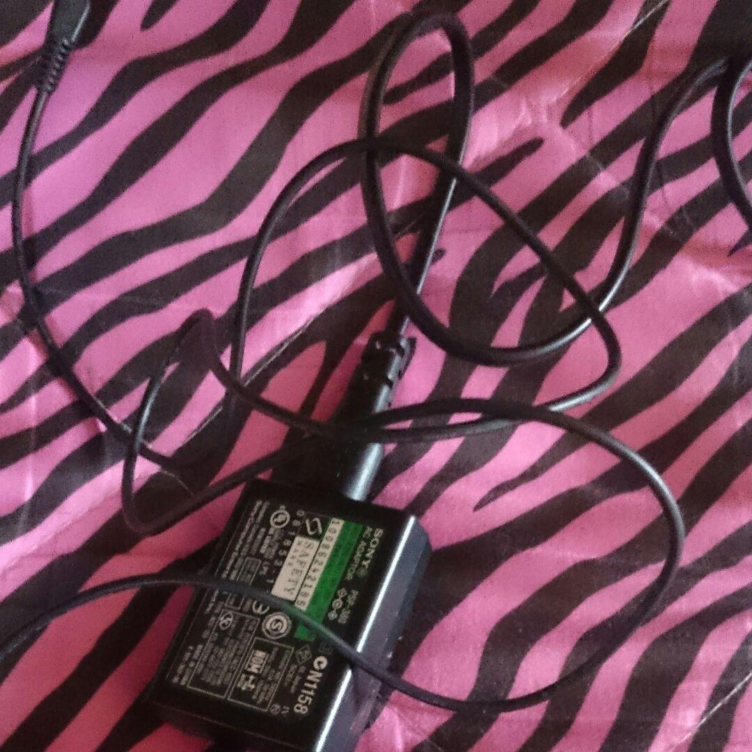 PlayStation®Vita（PCH-3000シリーズ） Wi-Fiモデル…