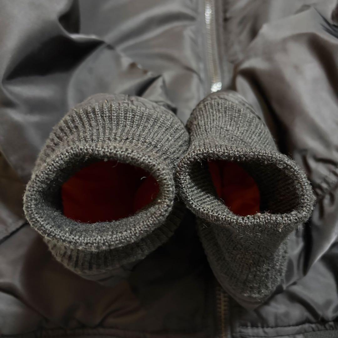 XXL AVIREX ブラック MA-1 ボンバー　アーチロゴ　USA 背中