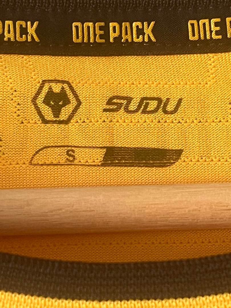 Wolverhampton CUNHA 10 シャツ　マテウス・クーニャ