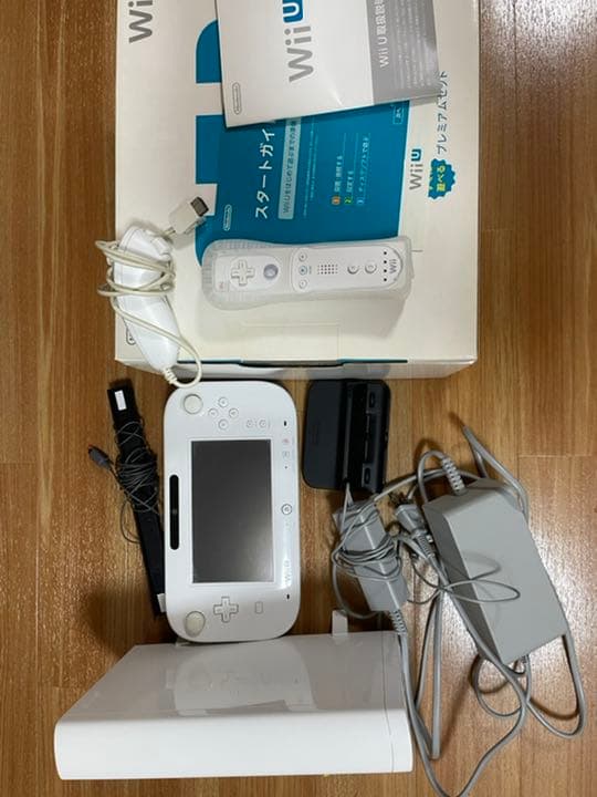 Nintendo Wii U WII U スポーツプレミアムセットソフト11本付