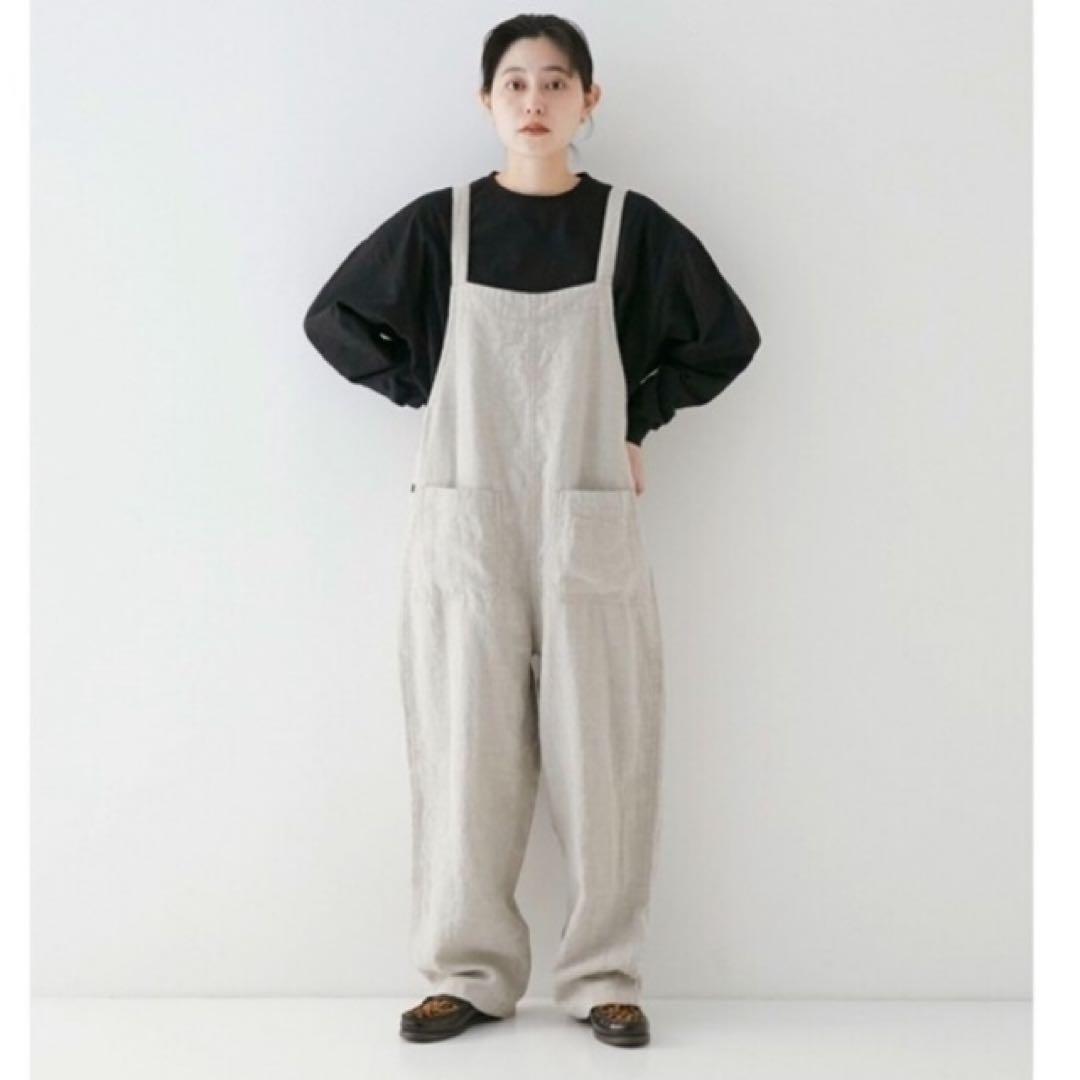 【美品】ネストローブ　ブラックリネンオーバーオール　ヴェリテクール　ヴラスヴラム