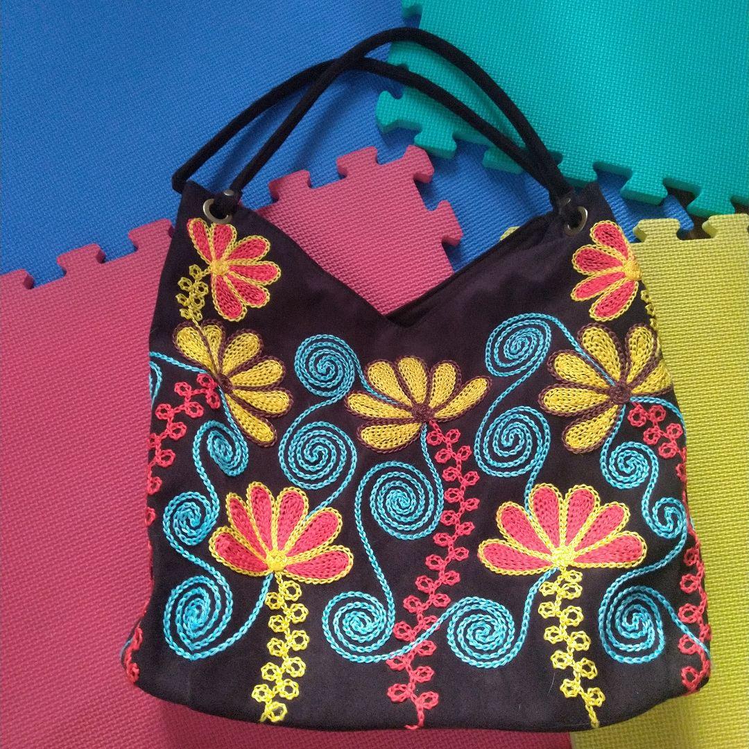 花刺繍バッグ❣️