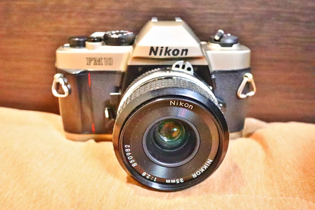 nikon FM10 レンズキット　レンズ３本　単焦点　ズーム 作例あり