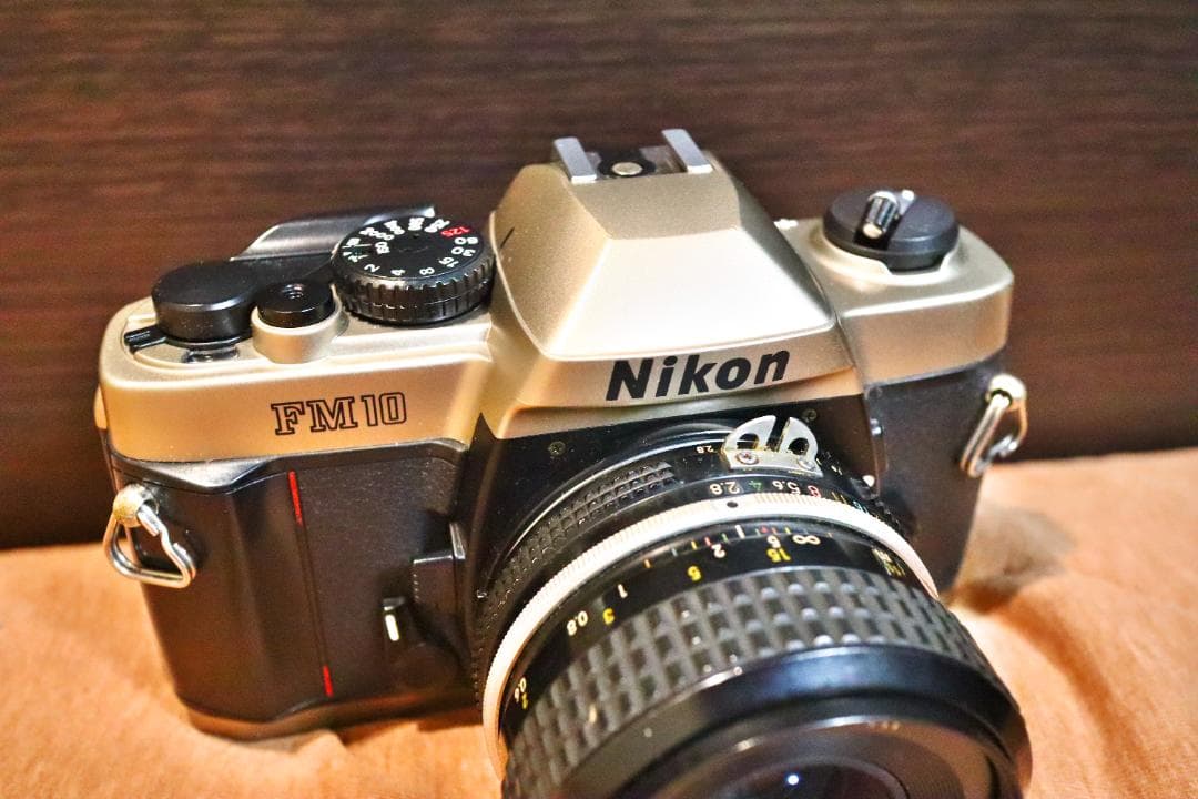 nikon FM10 レンズキット　レンズ３本　単焦点　ズーム 作例あり