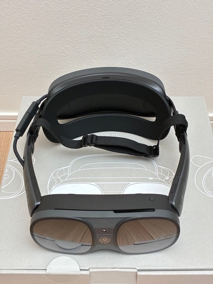 HTC VIVE XR Elite VRヘッドセット ほぼ新品