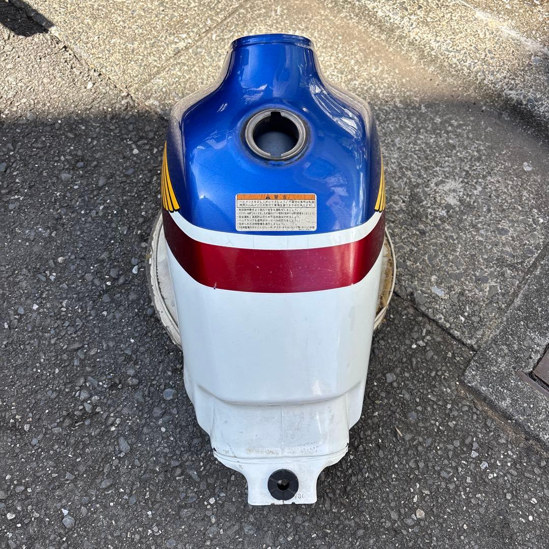 ftr223パーツ　タンク