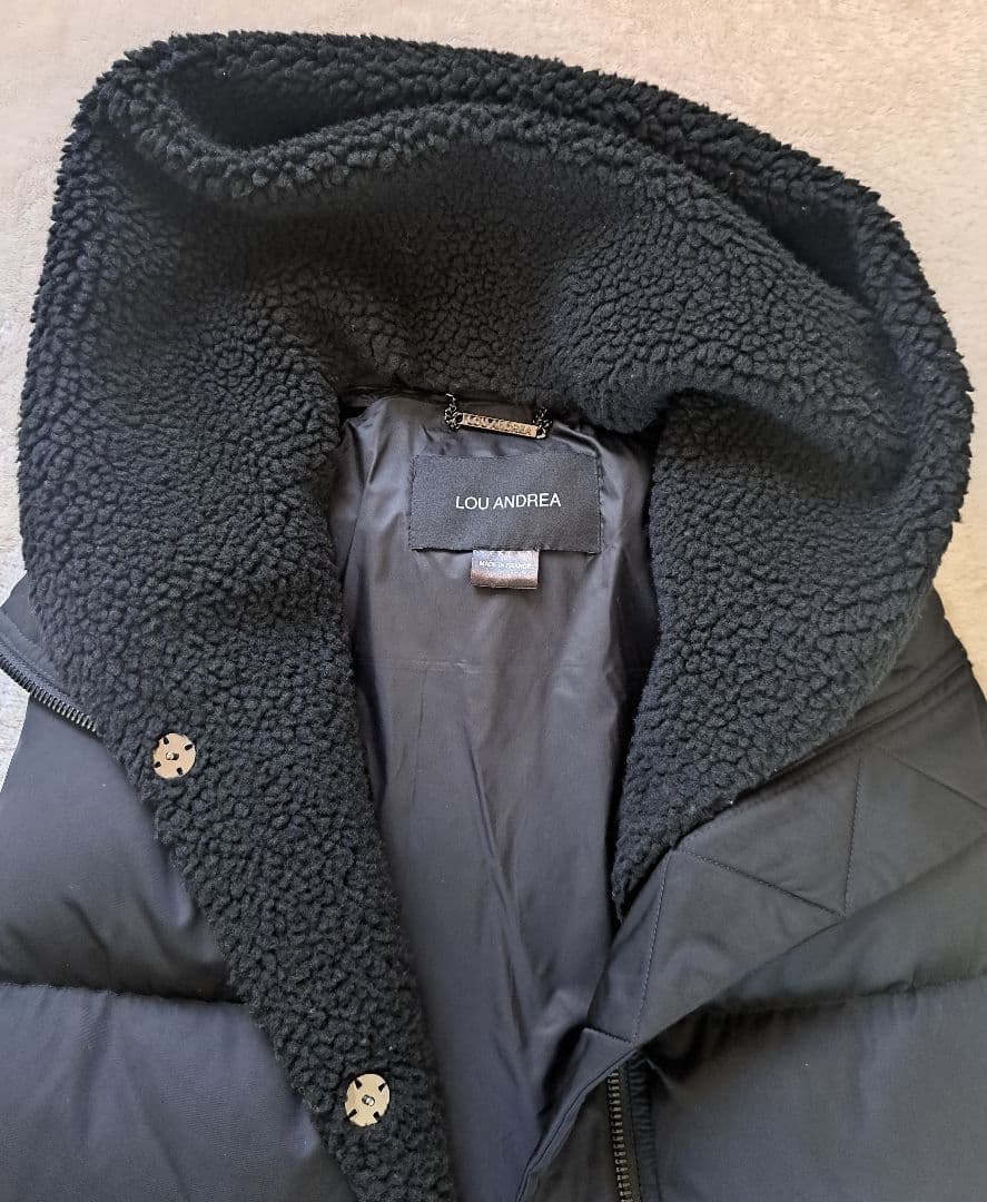 【LOU ANDREA/ルーアンドレア】２WAY DOWN VEST　ブラック