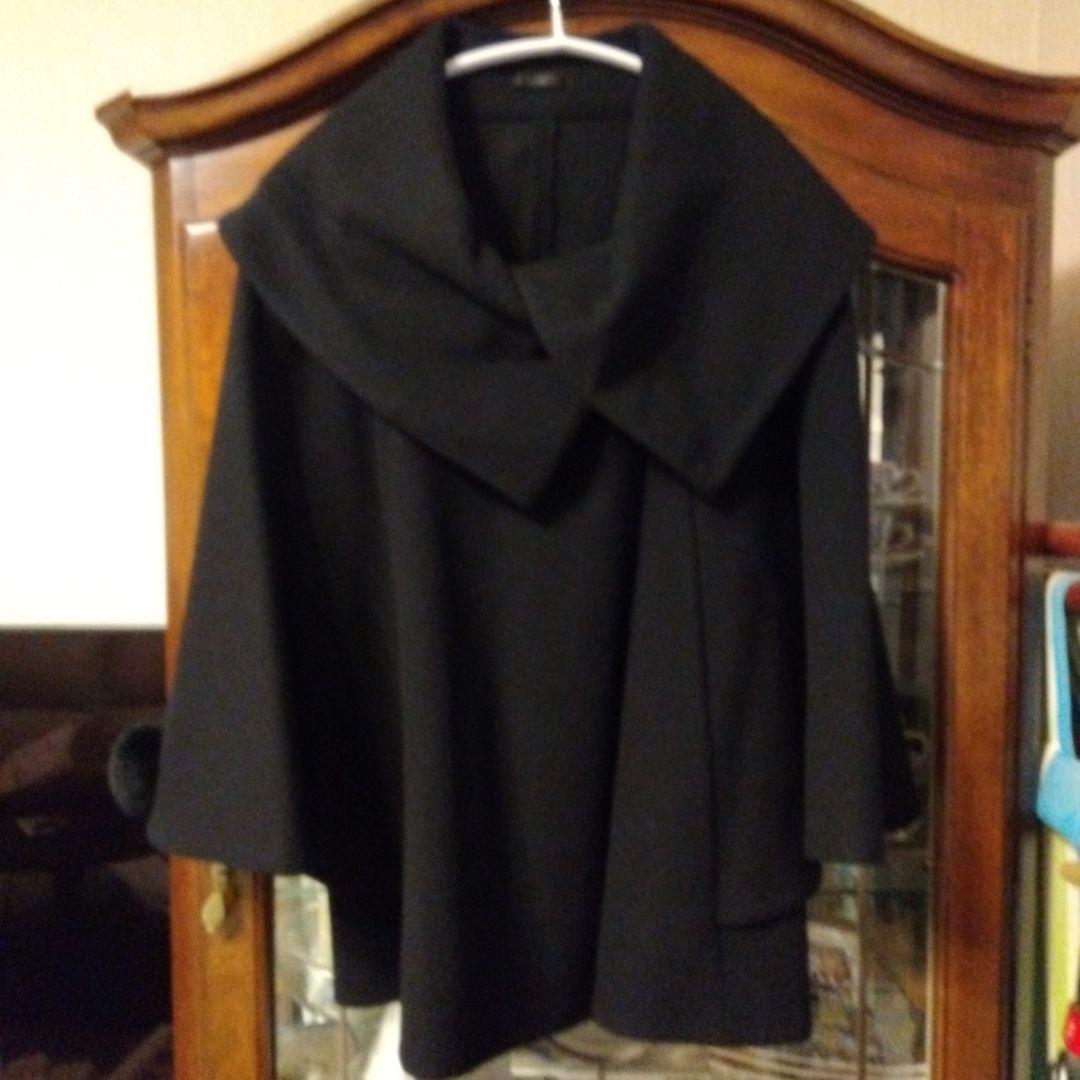 トゥービーシック　ポンチョ・ケープコート