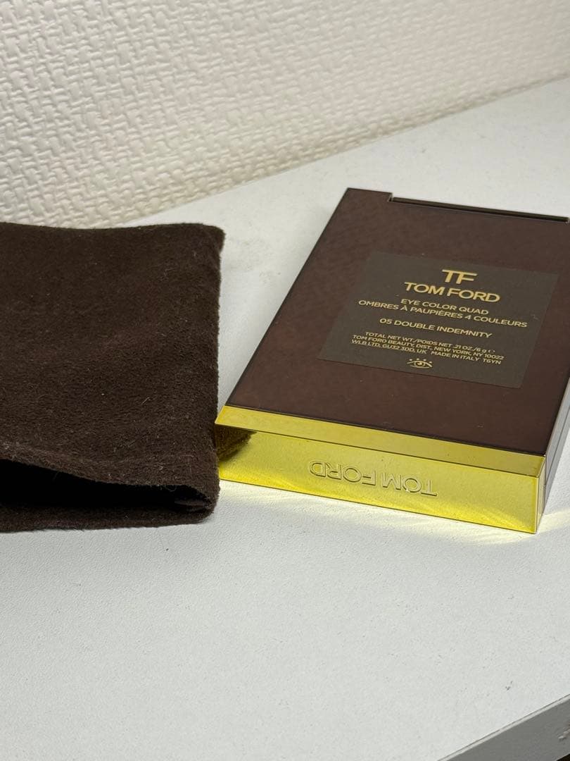 TOM FORD トム フォード アイシャドウ　05ダブルインデムニティー
