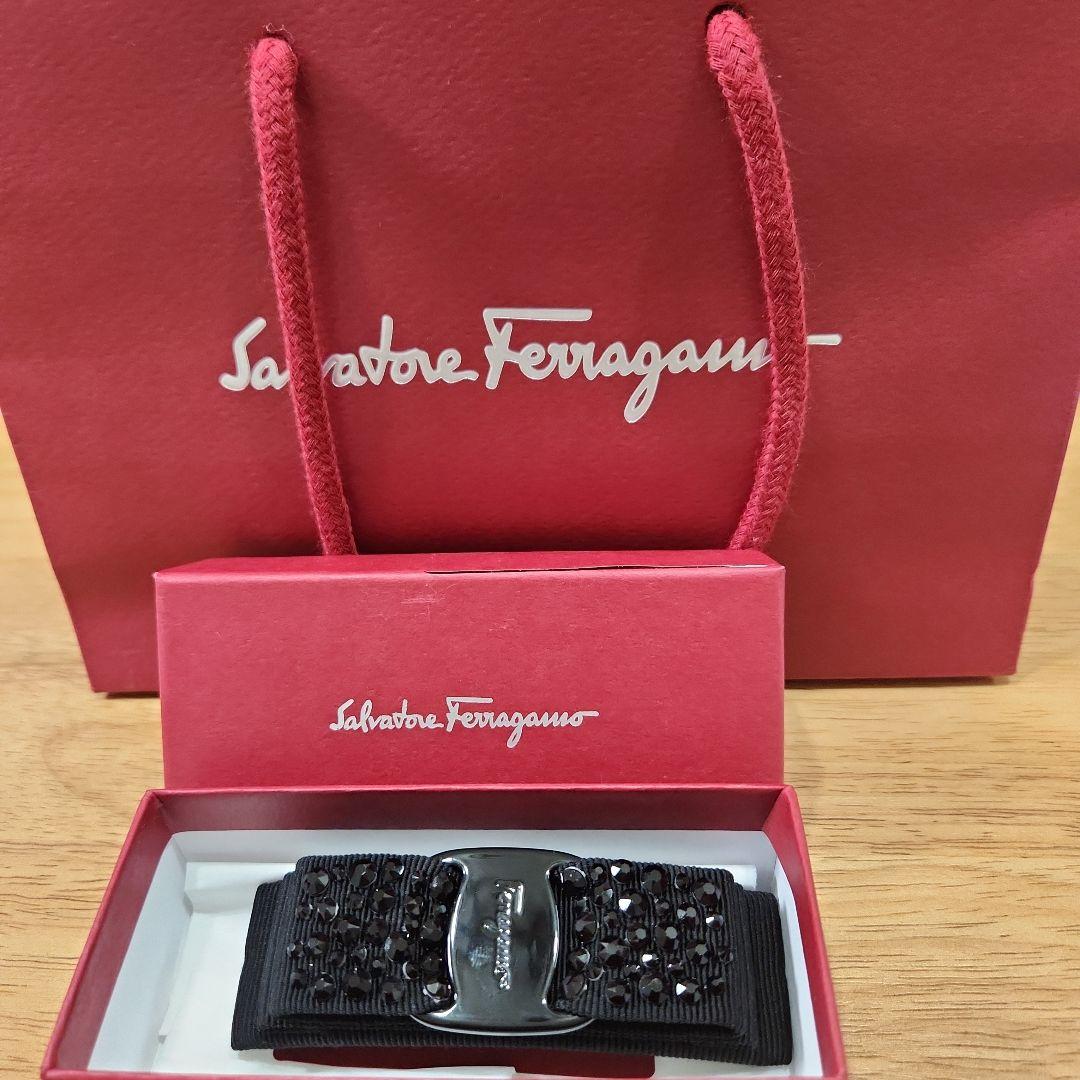 Salvatore Ferragamo ビジュー付　バレッタ