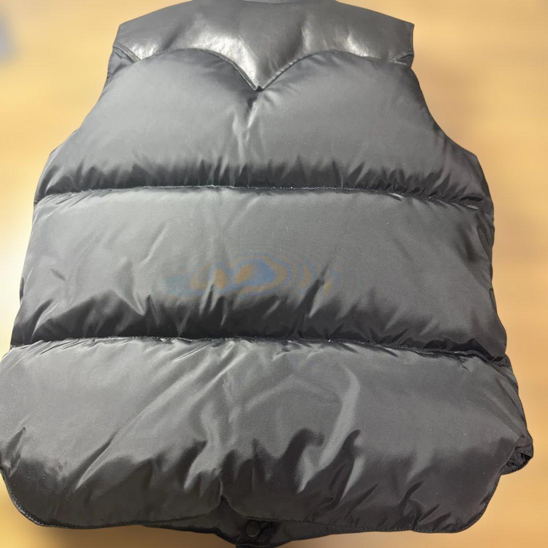 美品　Rocky Mountain ダウンベスト　ムートン襟　クリスティ　日本製