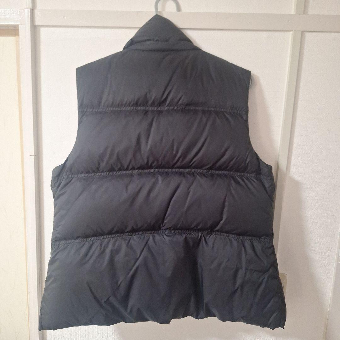 Burberry ネイビー ダウンベスト