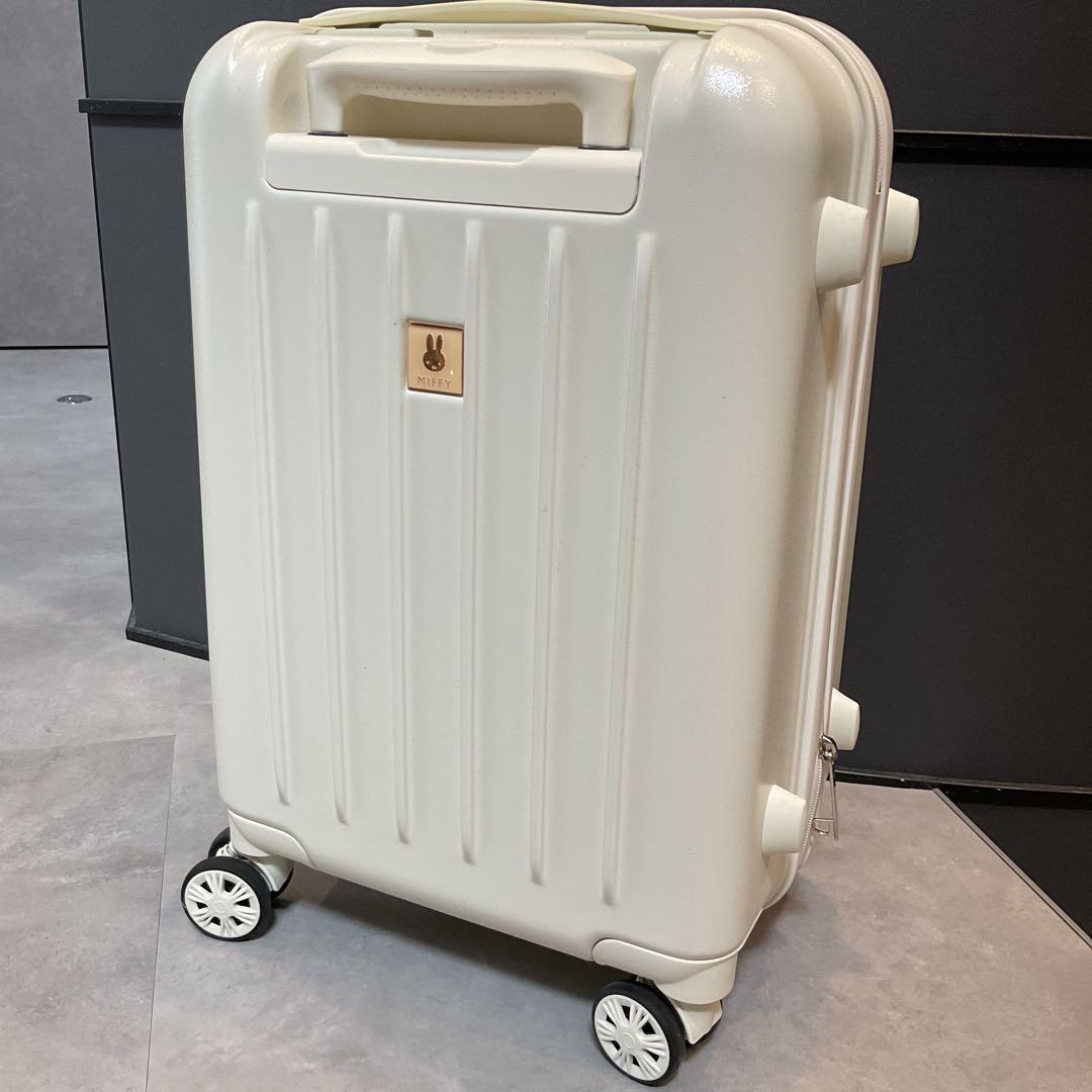 miffy ミッフィーキャリーHAP2249-48 30L 新品 鍵無し
