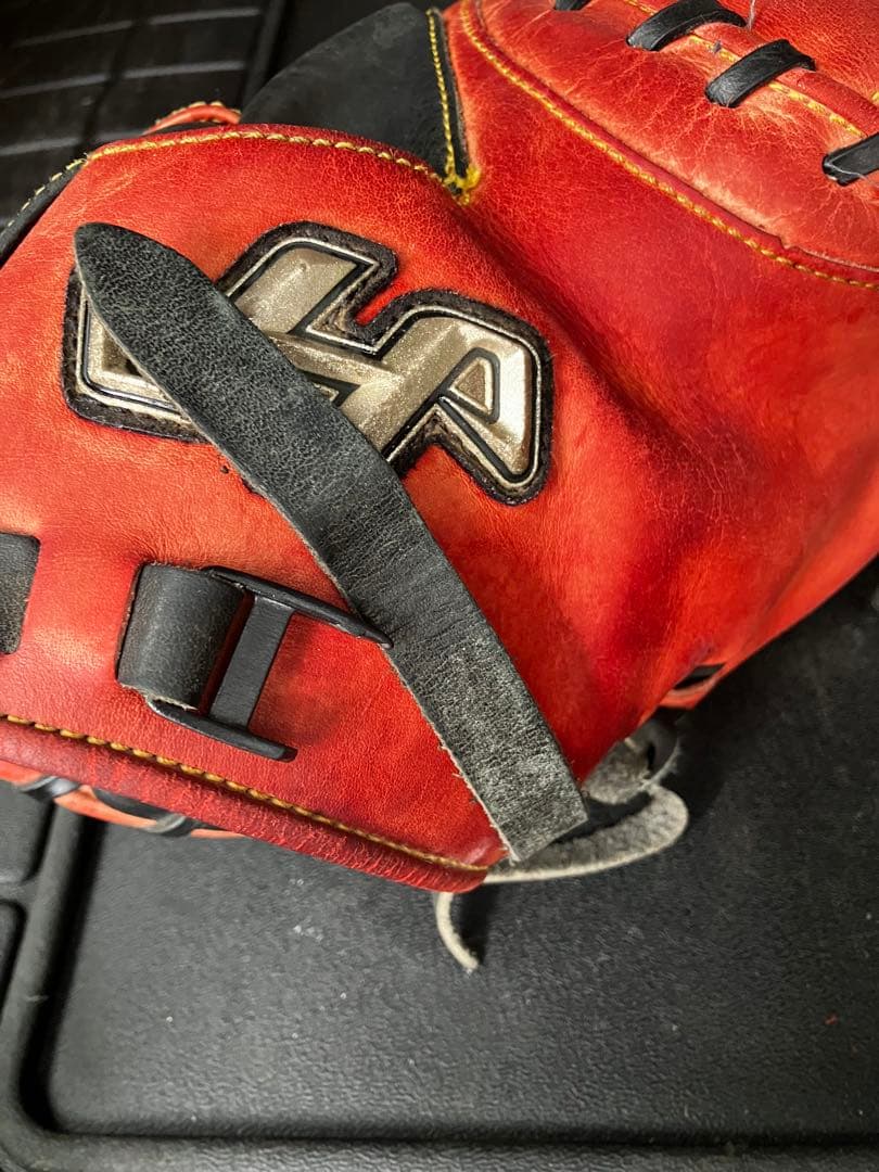 ハタケヤマ　キャッチャーミット30th モデル　軟式PRO-272