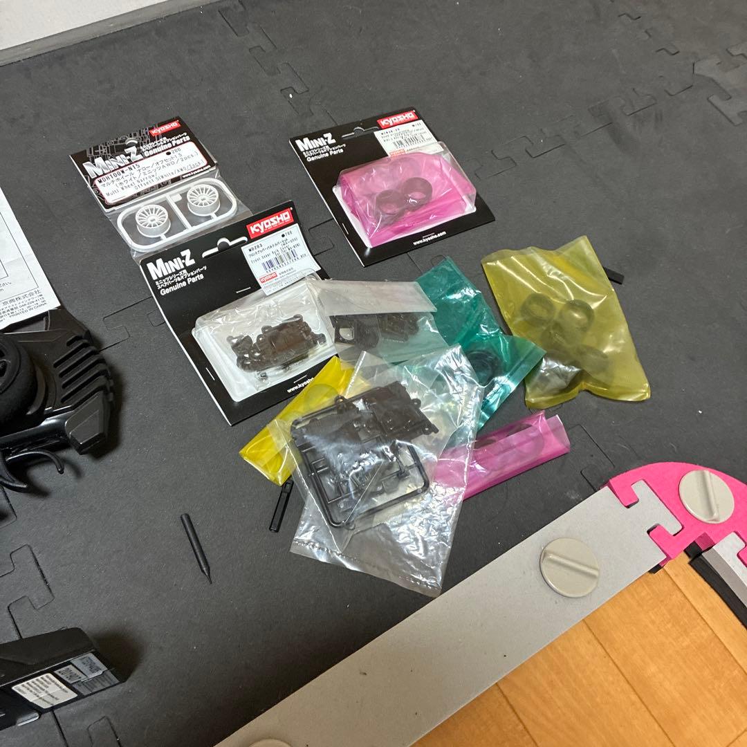 ミニッツ　サーキット ミニッツ awd とRWDセット