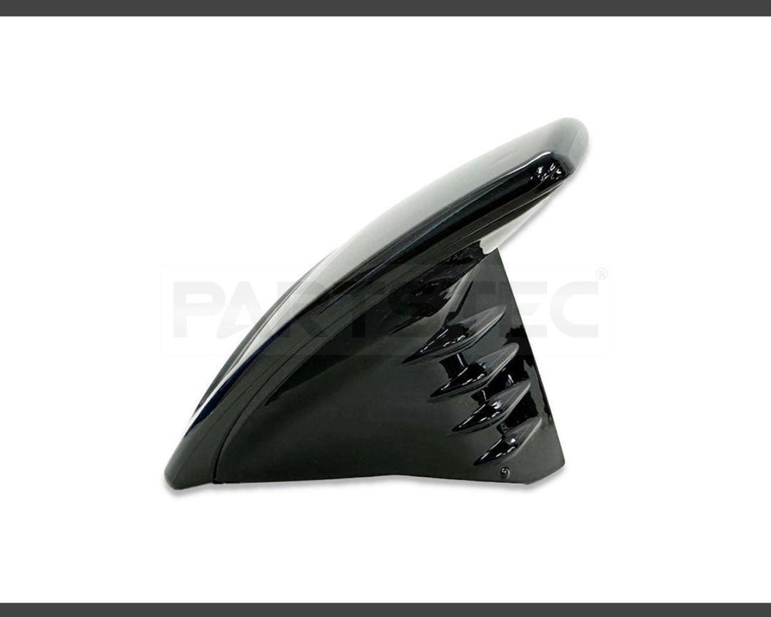 L*4様 社外品 レクサス TRDタイプ ミラーカバー エアロダイナミクスミラー