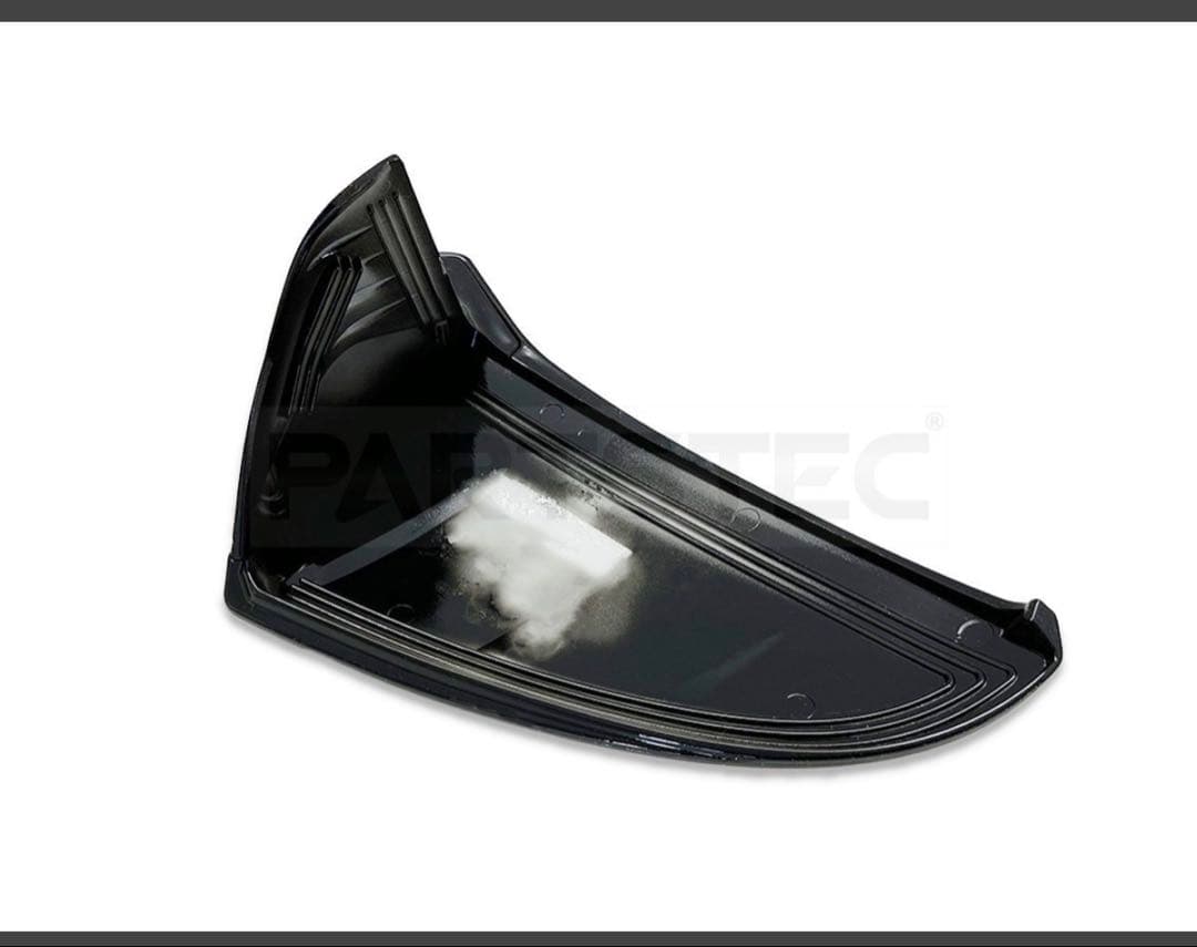 L*4様 社外品 レクサス TRDタイプ ミラーカバー エアロダイナミクスミラー