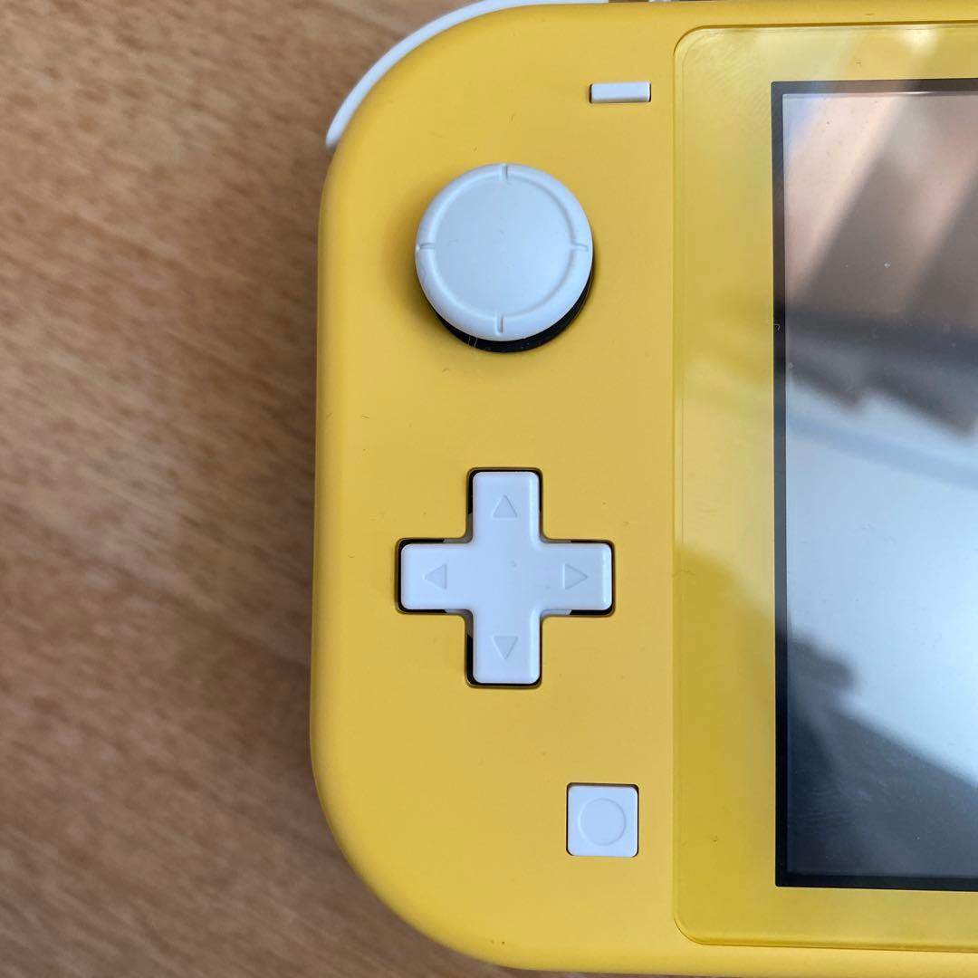 Nintendo Switch Lite イエロー ソフト(あつ森)付き