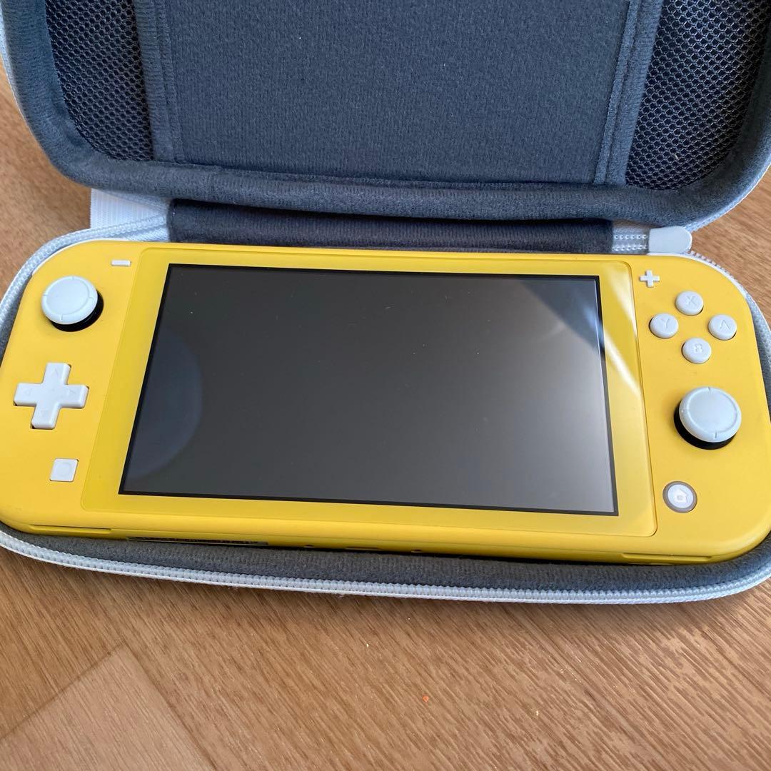 Nintendo Switch Lite イエロー ソフト(あつ森)付き