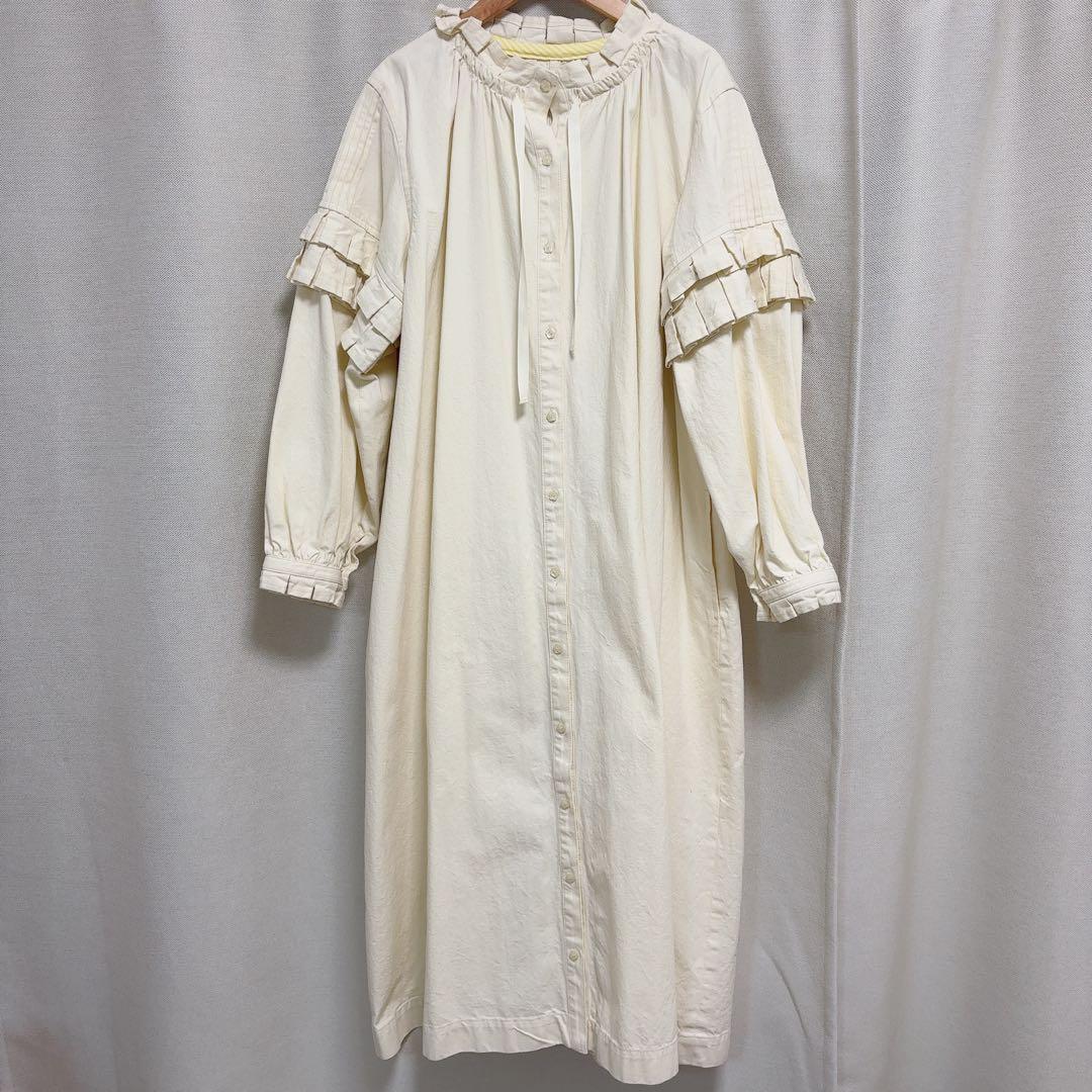 ピンクハウス　タック使いデニムワンピース