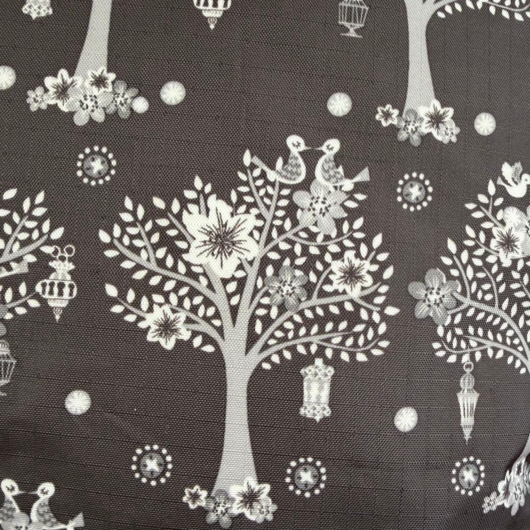 【入手困難】LeSportsac ディズニー コラボ 刺繍 トートバッグ